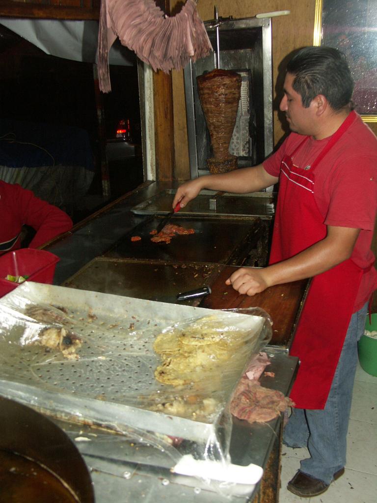 100227_Alchichica 181.jpg - Ale do taquerií mlha nemůže, zde je příjemně.